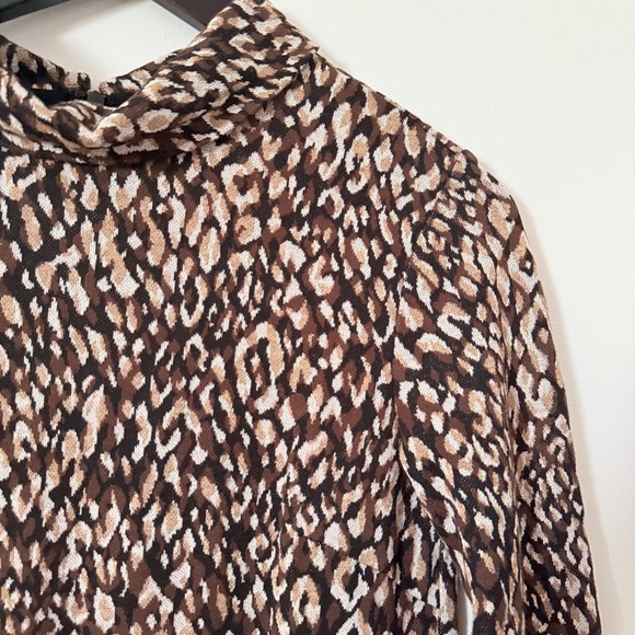 J.McLaughlin Shelia Leopard Print Mock Neck Stretch Sheath Dress XS - Picture 7 of 8